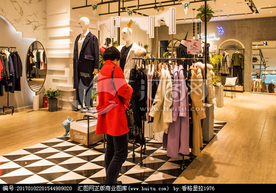 服裝店多元經(jīng)營策略 從服飾到日用百貨的銷售拓展